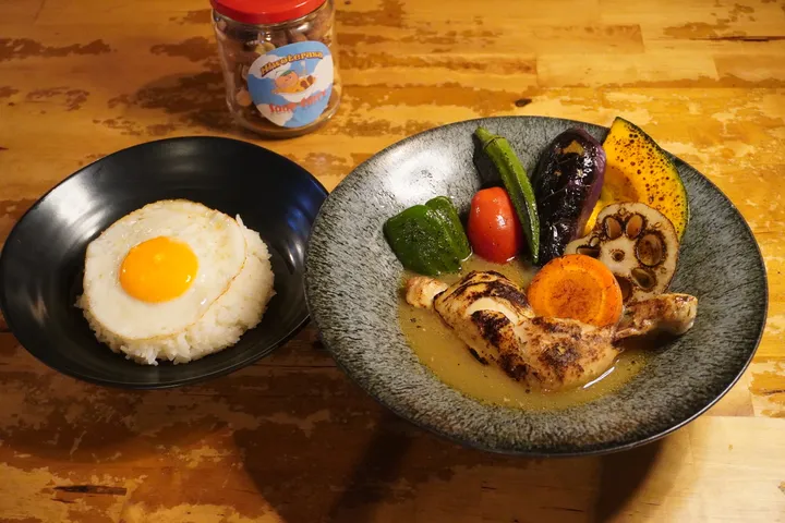 チキン野菜のスープカレー