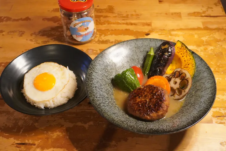 ハンバーグのスープカレー